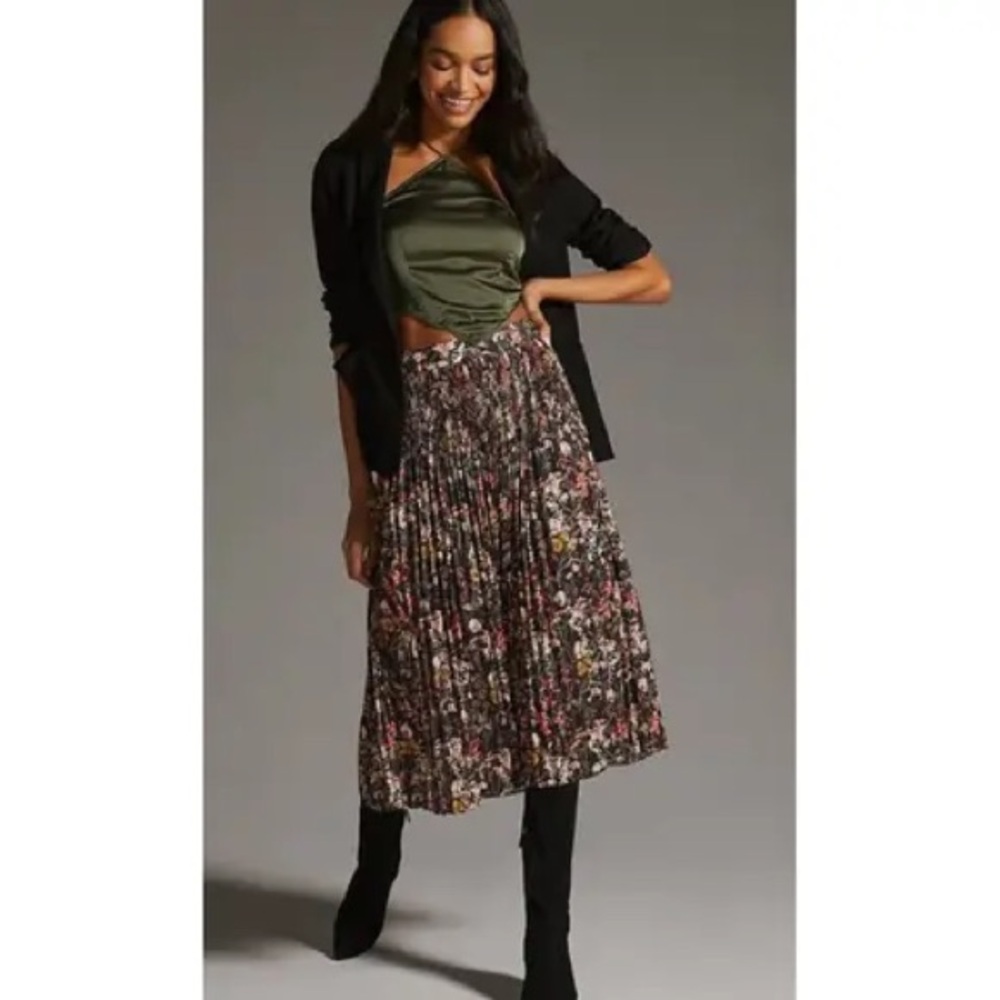 Floral Pleated Midi Skirt